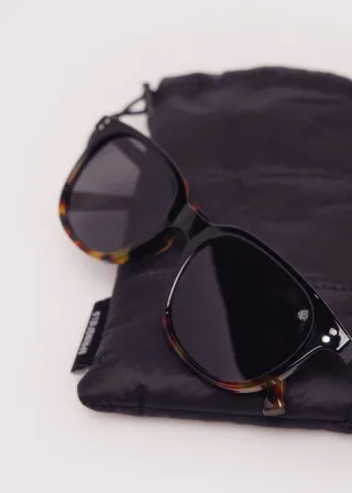 ОЧИЛА ЗА СОНЦЕ 