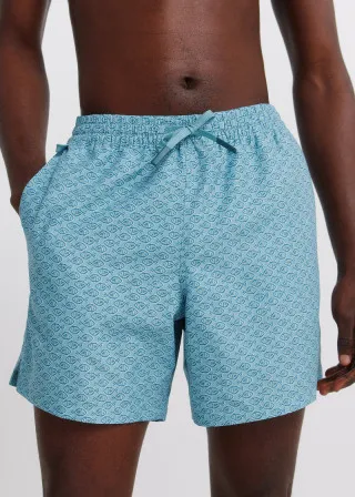 КОСТИМ ЗА КАПЕЊЕ 