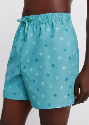 КОСТИМ ЗА КАПЕЊЕ 