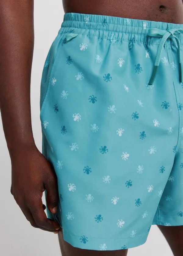 КОСТИМ ЗА КАПЕЊЕ 