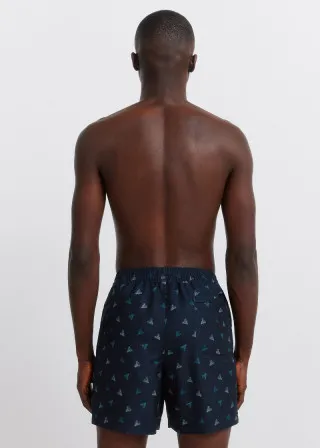 КОСТИМ ЗА КАПЕЊЕ 