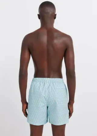 КОСТИМ ЗА КАПЕЊЕ 