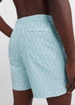 КОСТИМ ЗА КАПЕЊЕ 