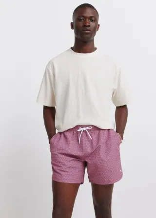 КОСТИМ ЗА КАПЕЊЕ 