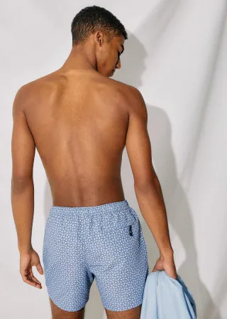 КОСТИМ ЗА КАПЕЊЕ 