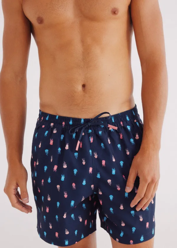 КОСТИМ ЗА КАПЕЊЕ 