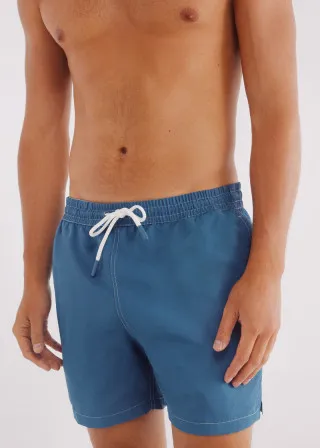 КОСТИМ ЗА КАПЕЊЕ 