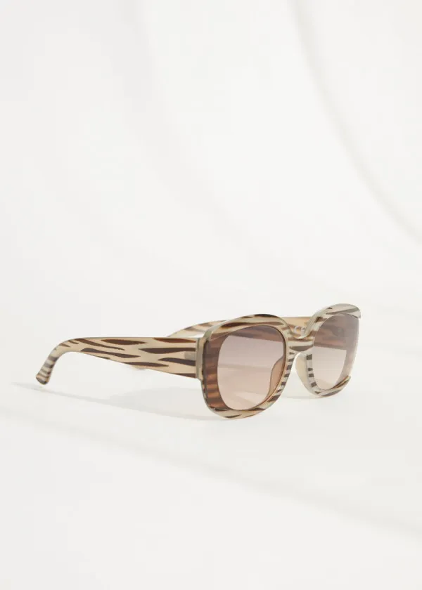 ОЧИЛА ЗА СОНЦЕ 