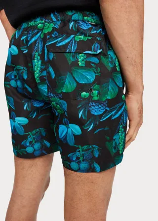 КОСТИМ ЗА КАПЕЊЕ 