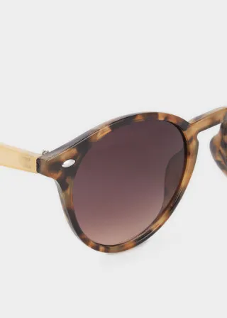 ОЧИЛА ЗА СОНЦЕ 