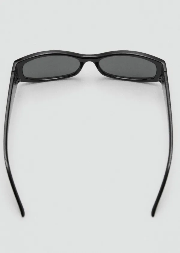 ОЧИЛА ЗА СОНЦЕ 