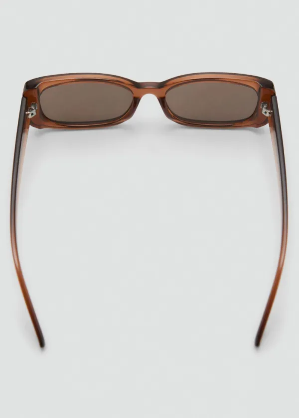 ОЧИЛА ЗА СОНЦЕ 