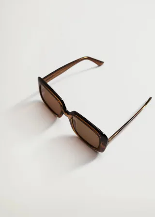 ОЧИЛА ЗА СОНЦЕ 