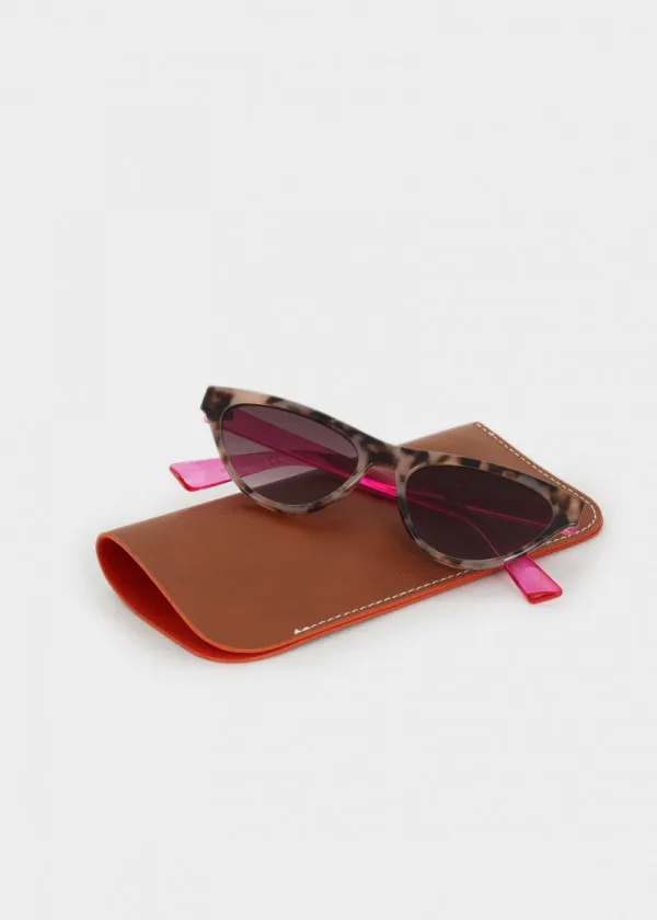 ОЧИЛА ЗА СОНЦЕ 