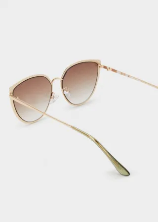 ОЧИЛА ЗА СОНЦЕ 