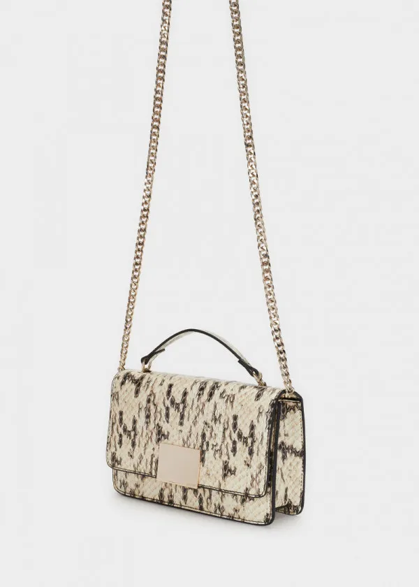 СВЕЧЕНА ЧАНТА 