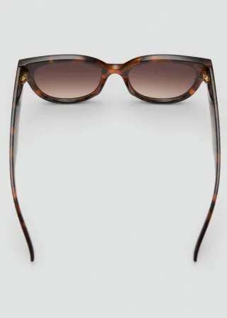 ОЧИЛА ЗА СОНЦЕ 