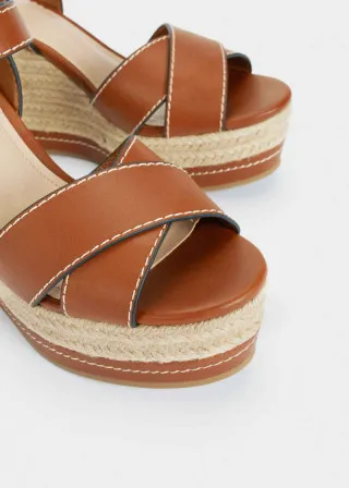 ВИСОКИ ПОТПЕТИЦИ 