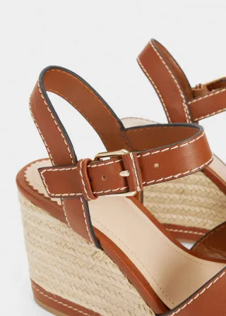 ВИСОКИ ПОТПЕТИЦИ 