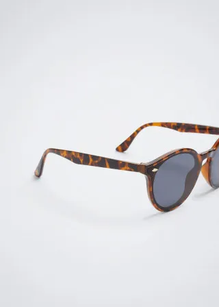 ОЧИЛА ЗА СОНЦЕ 