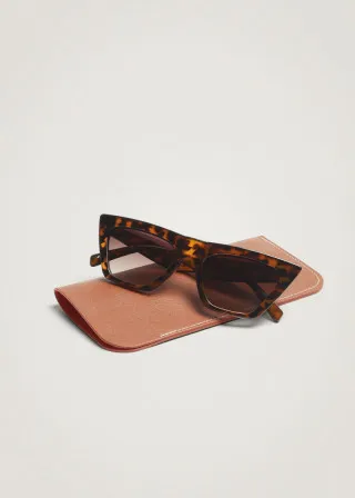 ОЧИЛА ЗА СОНЦЕ 