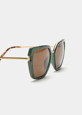 ОЧИЛА ЗА СОНЦЕ 