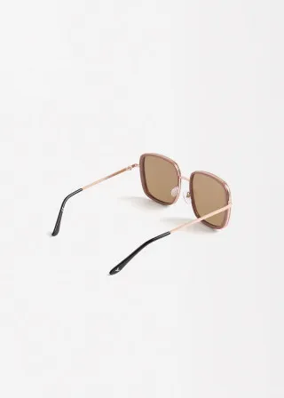 ОЧИЛА ЗА СОНЦЕ 