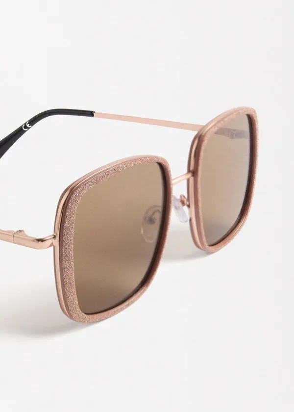 ОЧИЛА ЗА СОНЦЕ 