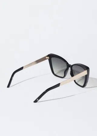 ОЧИЛА ЗА СОНЦЕ 