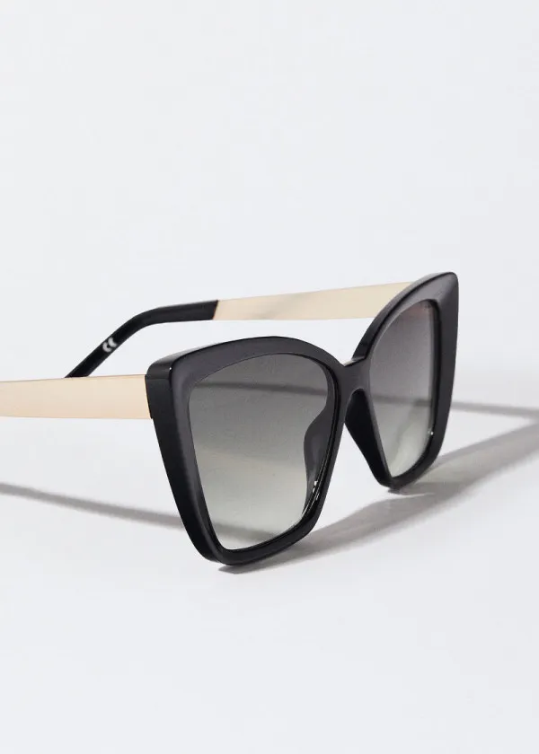 ОЧИЛА ЗА СОНЦЕ 