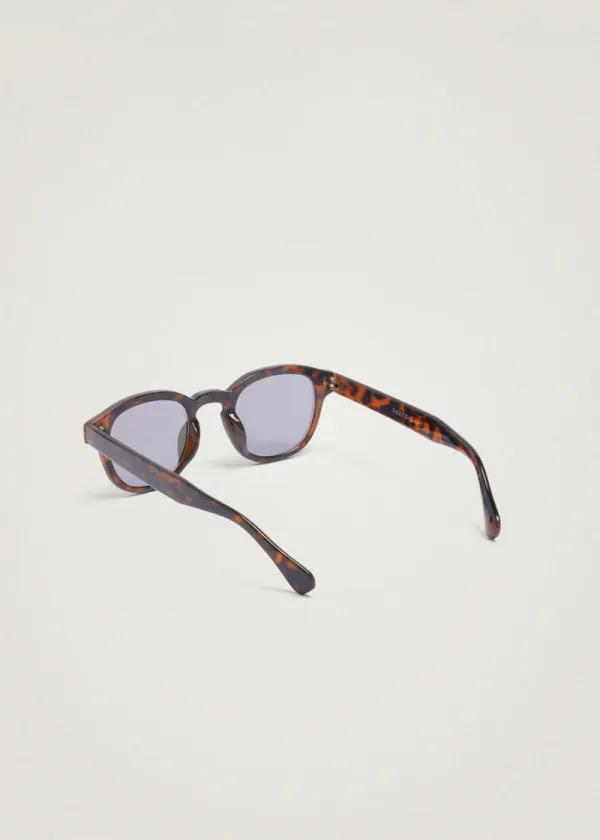 ОЧИЛА ЗА СОНЦЕ 