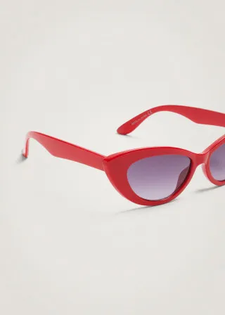 ОЧИЛА ЗА СОНЦЕ 