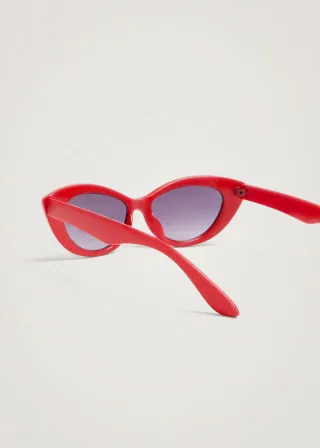 ОЧИЛА ЗА СОНЦЕ 