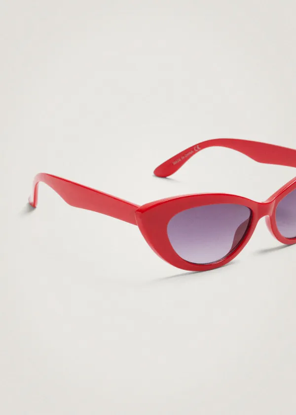 ОЧИЛА ЗА СОНЦЕ 