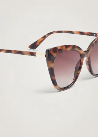 ОЧИЛА ЗА СОНЦЕ 