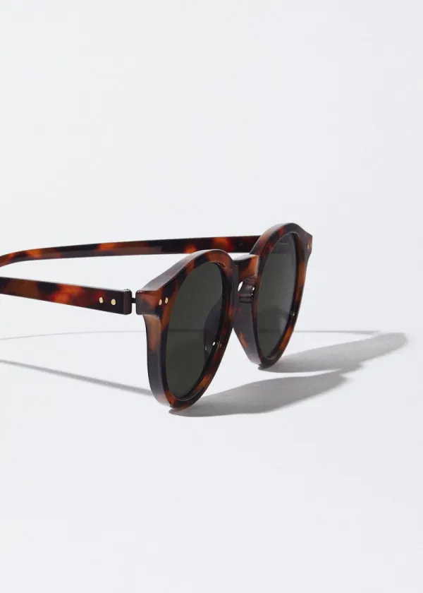 ОЧИЛА ЗА СОНЦЕ 