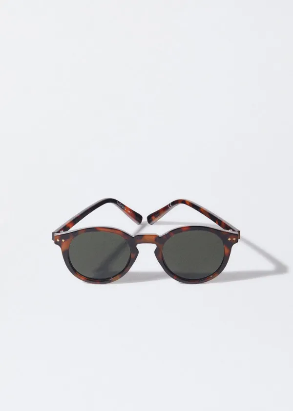 ОЧИЛА ЗА СОНЦЕ 