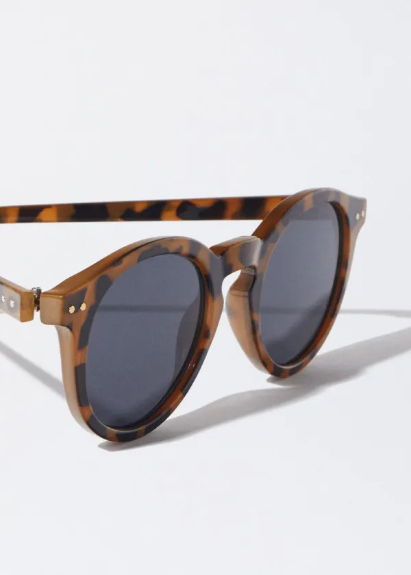 ОЧИЛА ЗА СОНЦЕ 