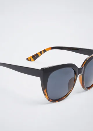 ОЧИЛА ЗА СОНЦЕ 