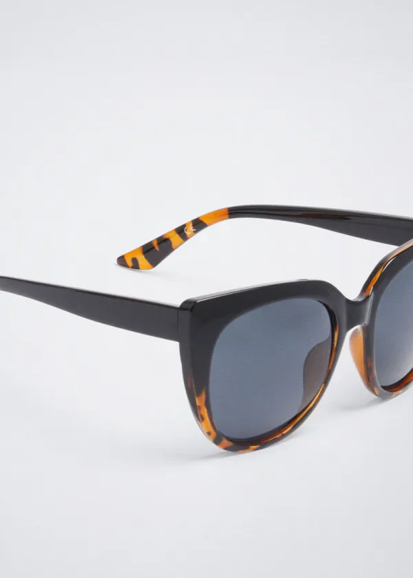 ОЧИЛА ЗА СОНЦЕ 