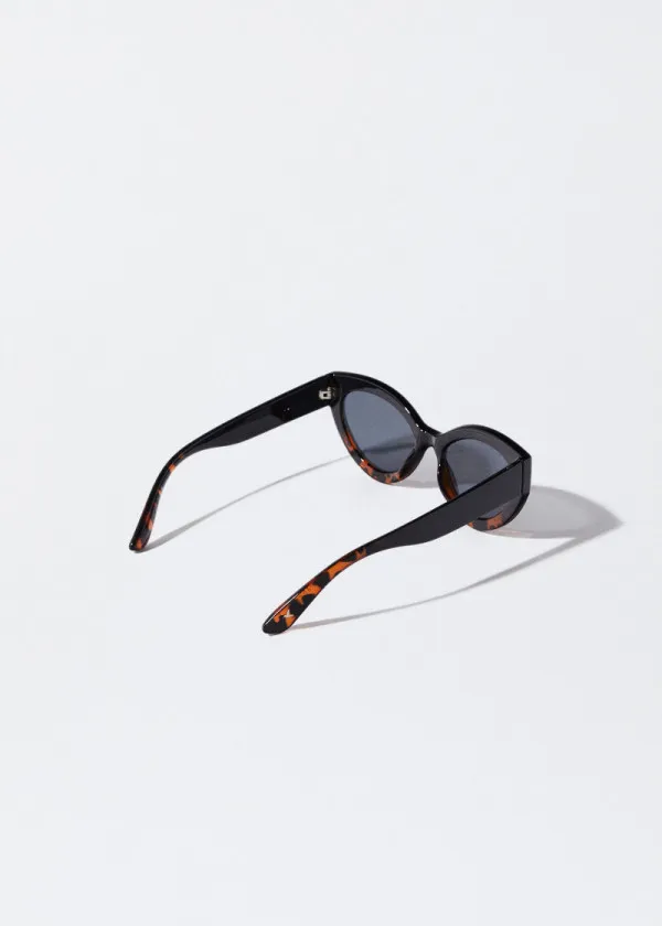 ОЧИЛА ЗА СОНЦЕ 