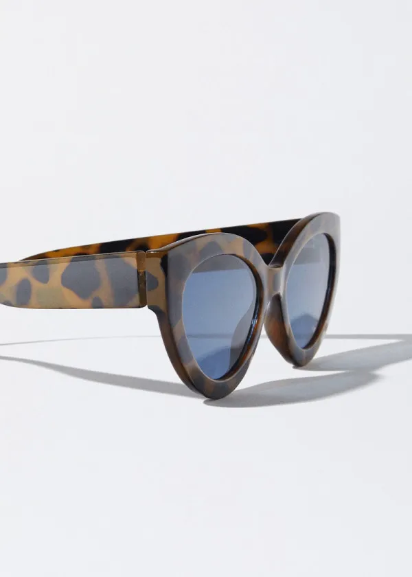 ОЧИЛА ЗА СОНЦЕ 