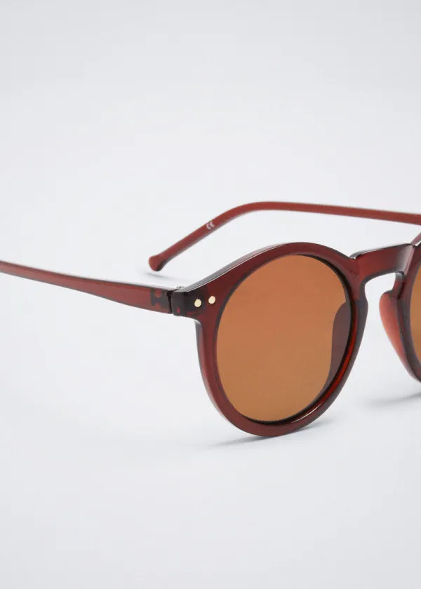 ОЧИЛА ЗА СОНЦЕ 