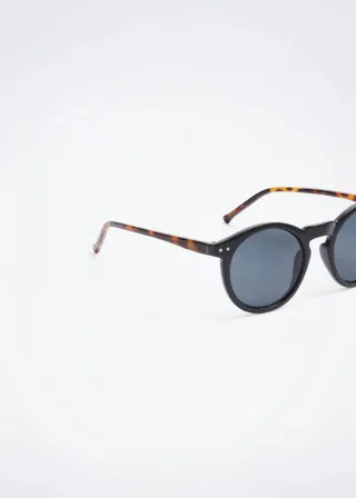 ОЧИЛА ЗА СОНЦЕ 