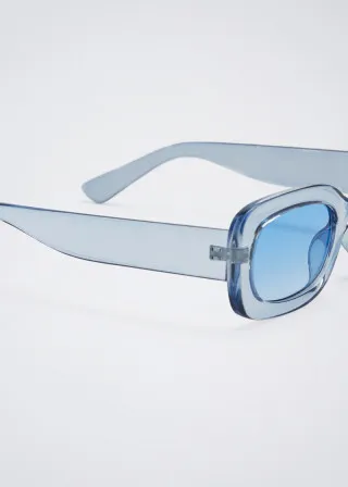 ОЧИЛА ЗА СОНЦЕ 