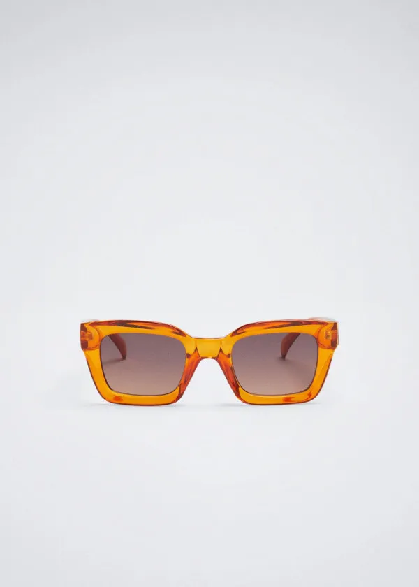 ОЧИЛА ЗА СОНЦЕ 