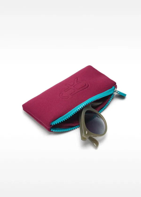 ОЧИЛА ЗА СОНЦЕ 