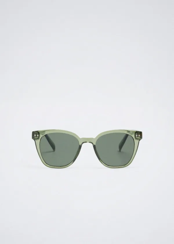 ОЧИЛА ЗА СОНЦЕ 