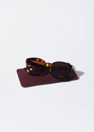 ОЧИЛА ЗА СОНЦЕ 