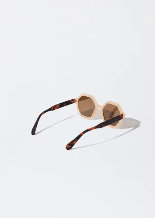 ОЧИЛА ЗА СОНЦЕ 